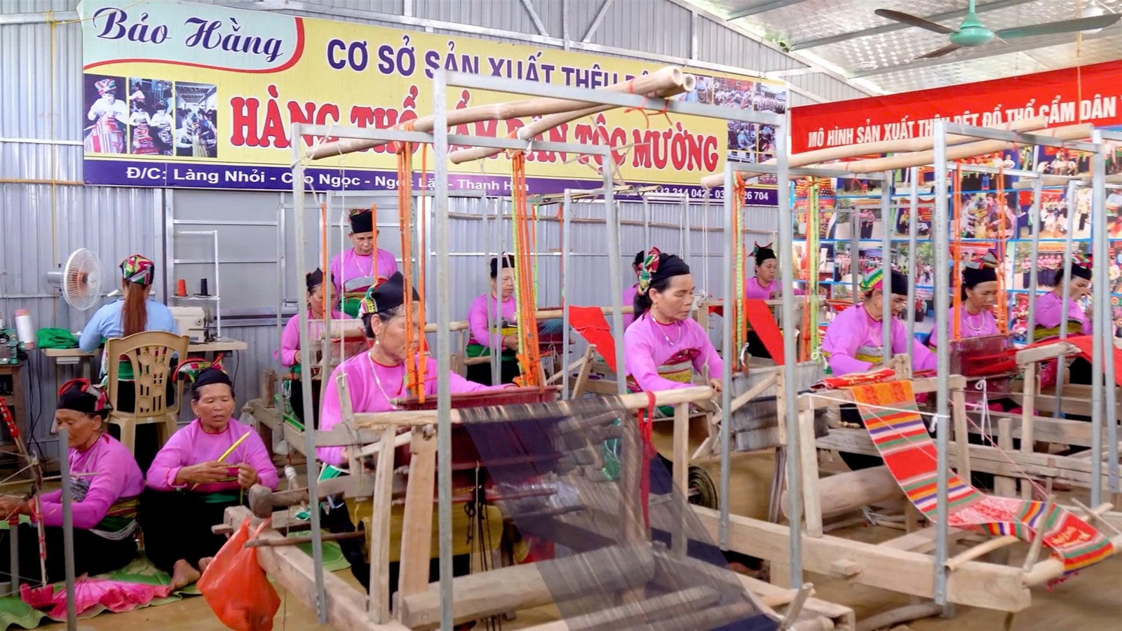 Thoát nghèo từ nghề Dệt thổ cẩm truyền thống